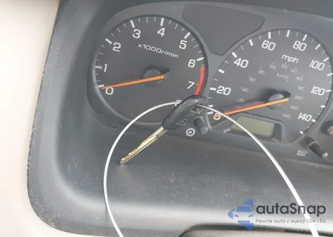 1999 Honda Accord Lx from USA, damaged, VIN 1HGCG5543XA010318